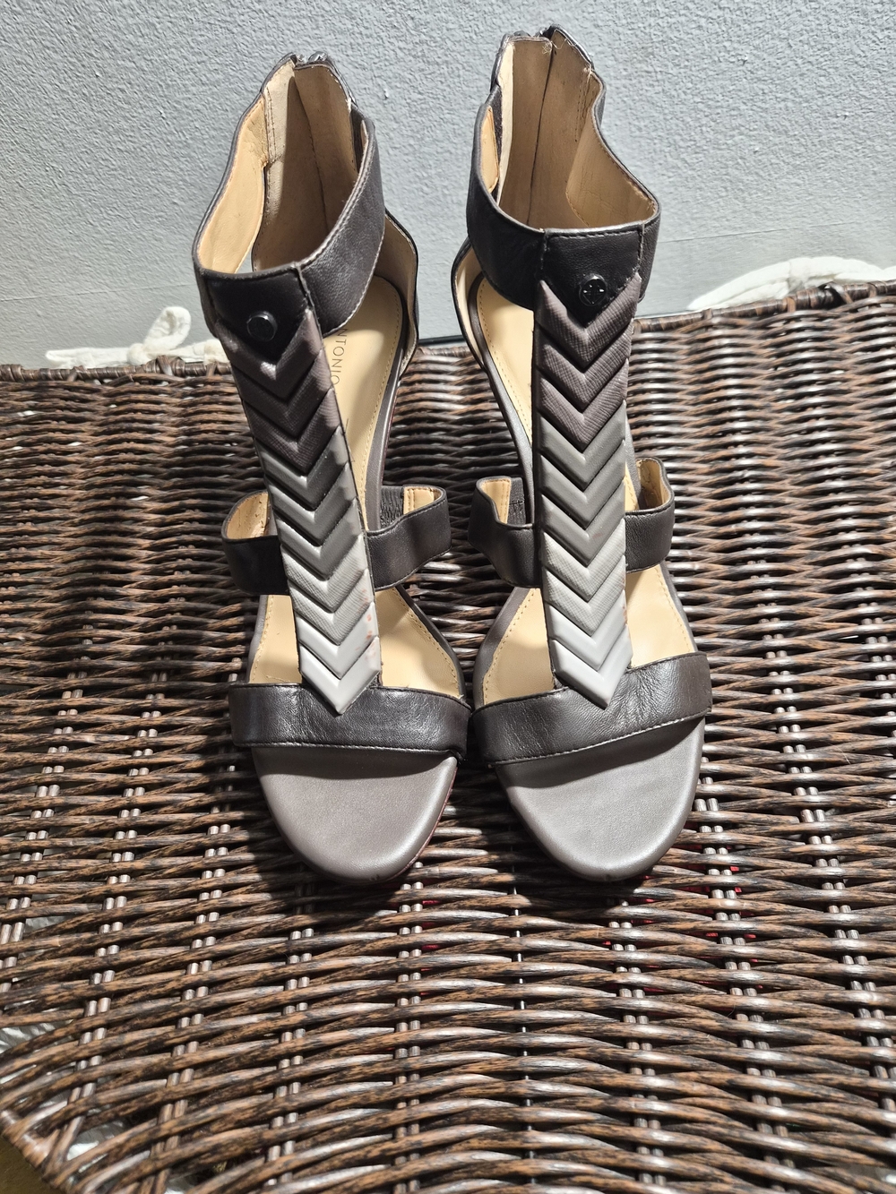ANTONIO MELANI Gray Chevron T-Strap Heels